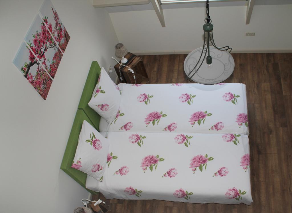 B&B De Bloesemgaard Eck en Wiel 客房 照片